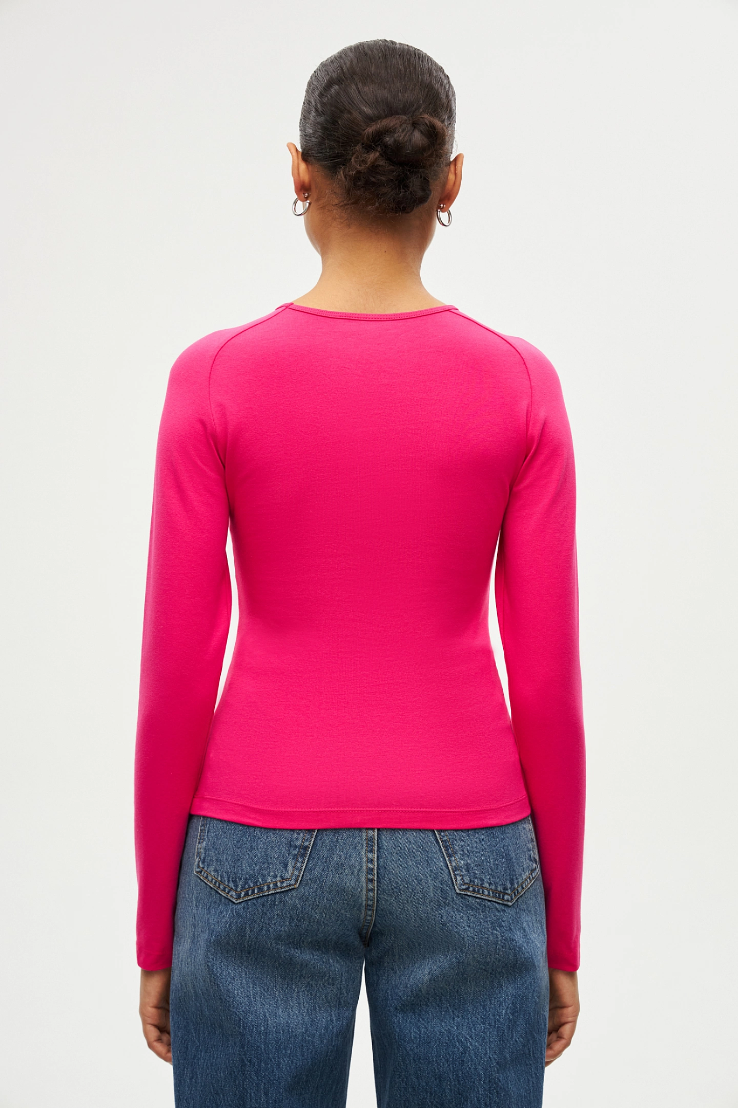Raglan sleeve sweatshirt