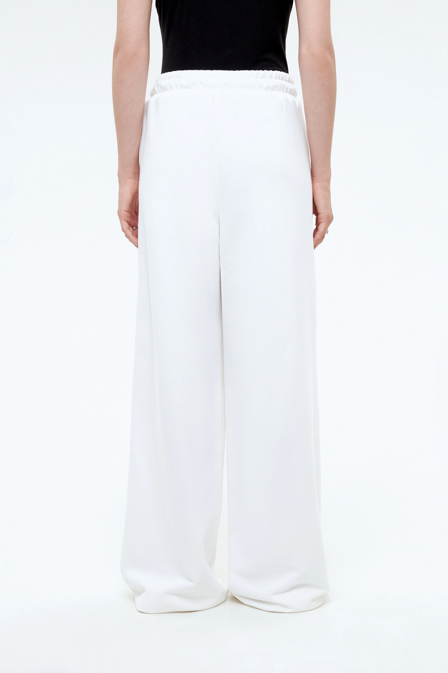 Худи объемный и брюки широкие из трикотажа