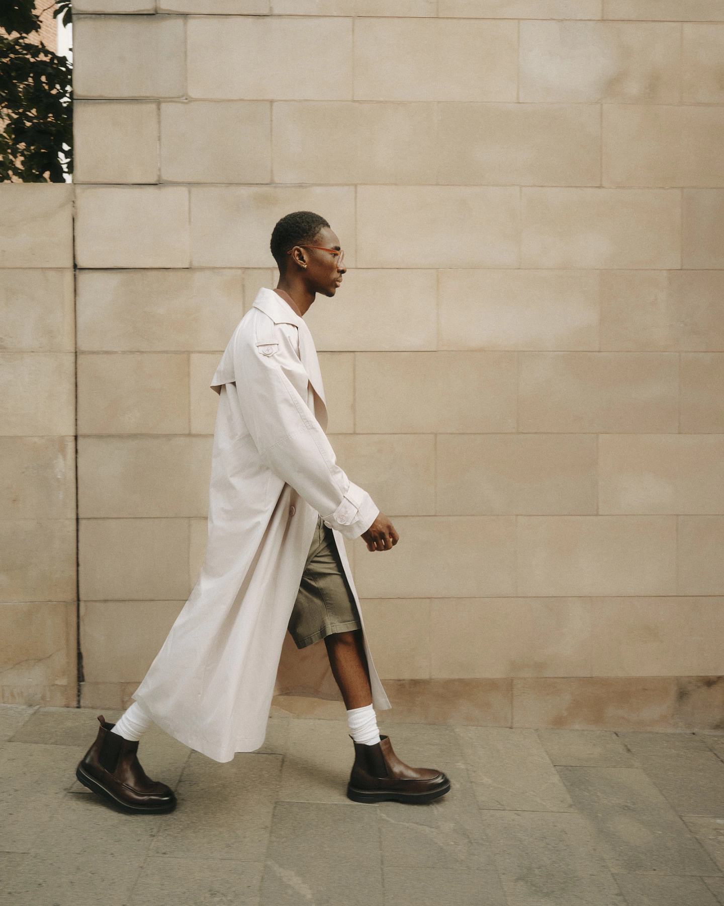 Тренч оверсайз с широким рукавом