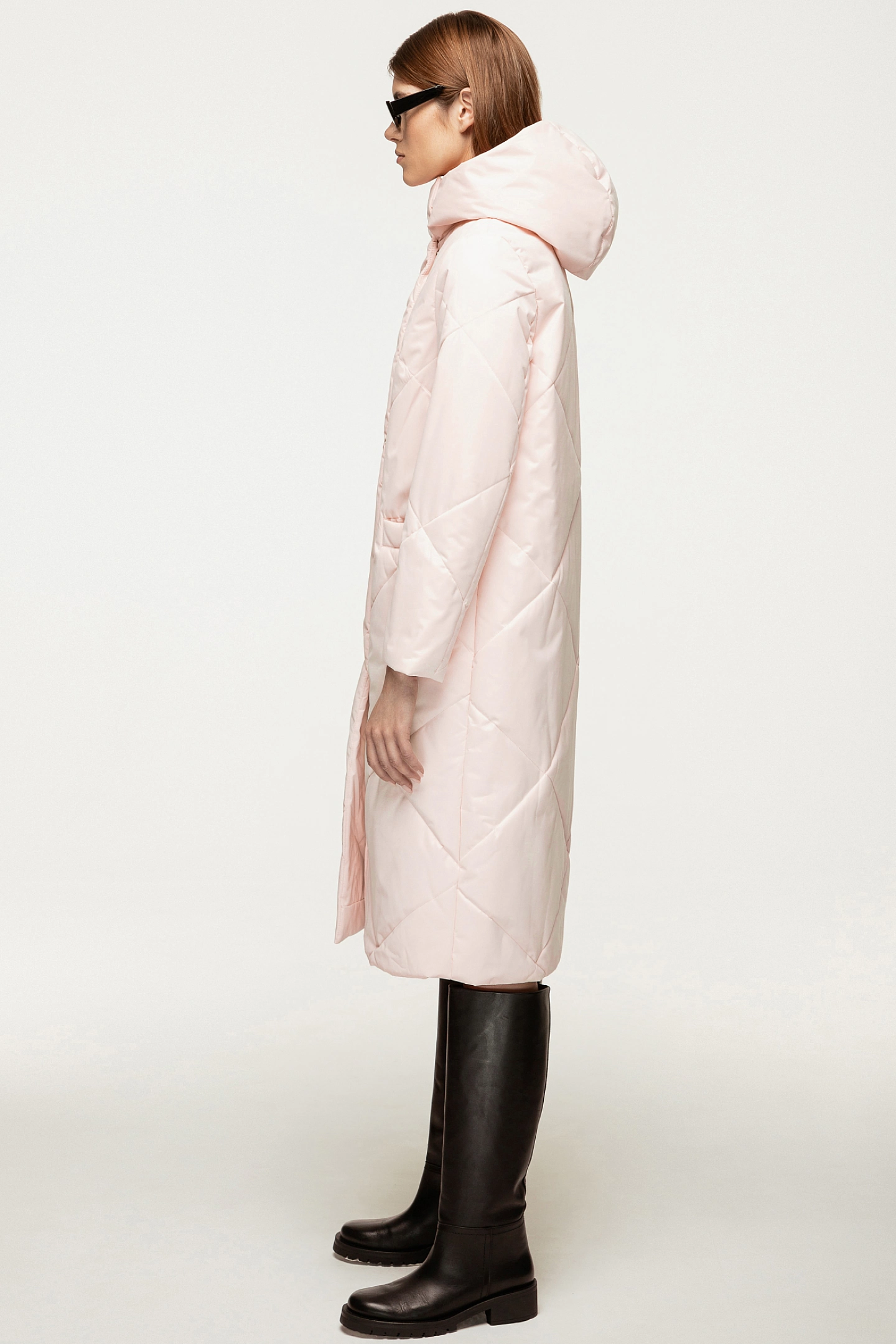 Hood straight quilted coat