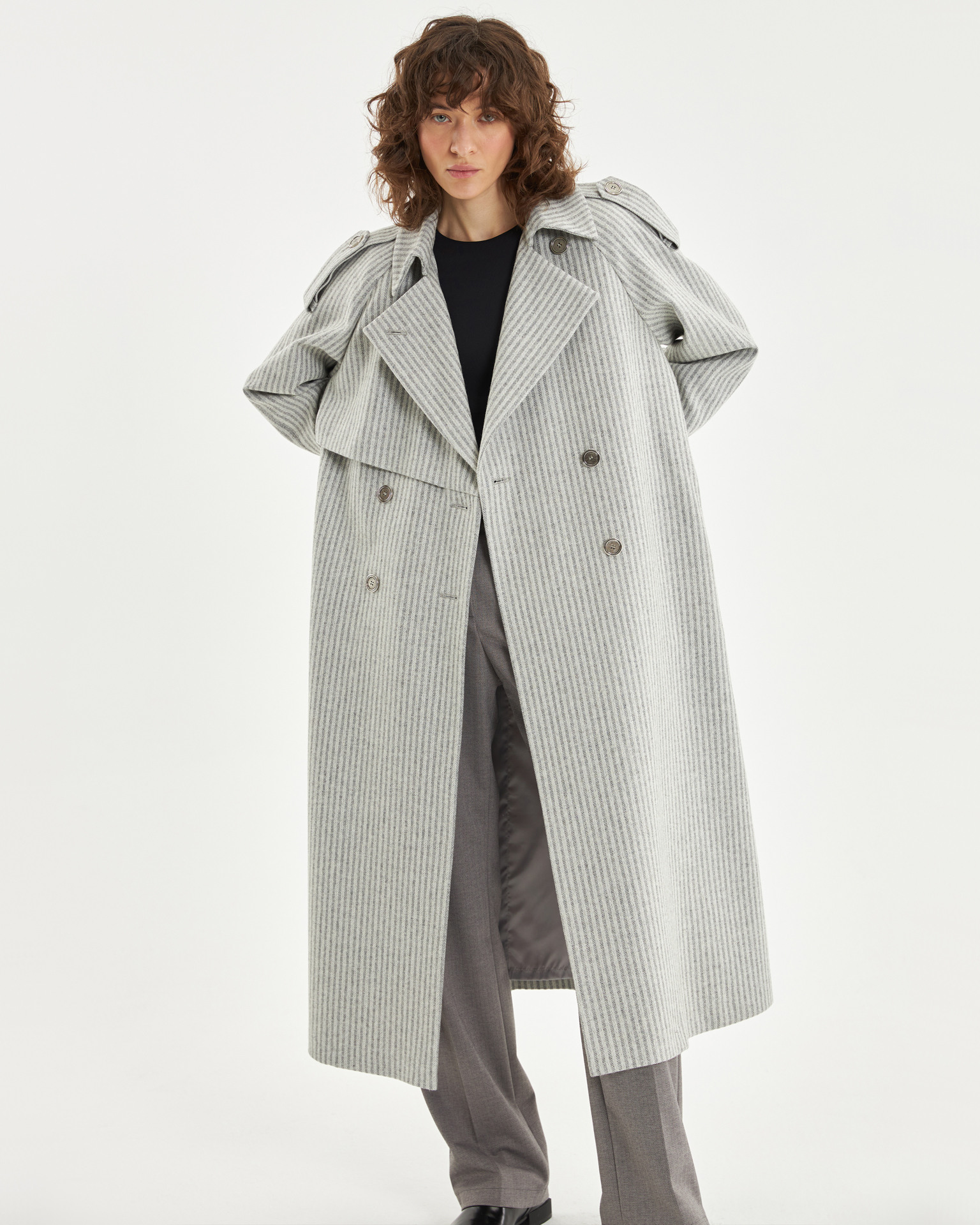 Trench coat — SHISHI