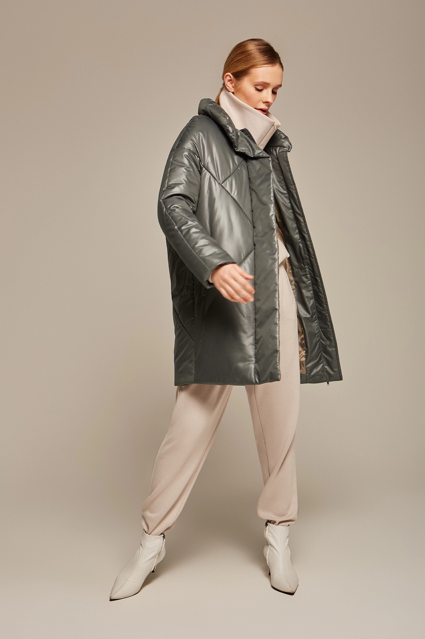 Пальто бомбер стеганое