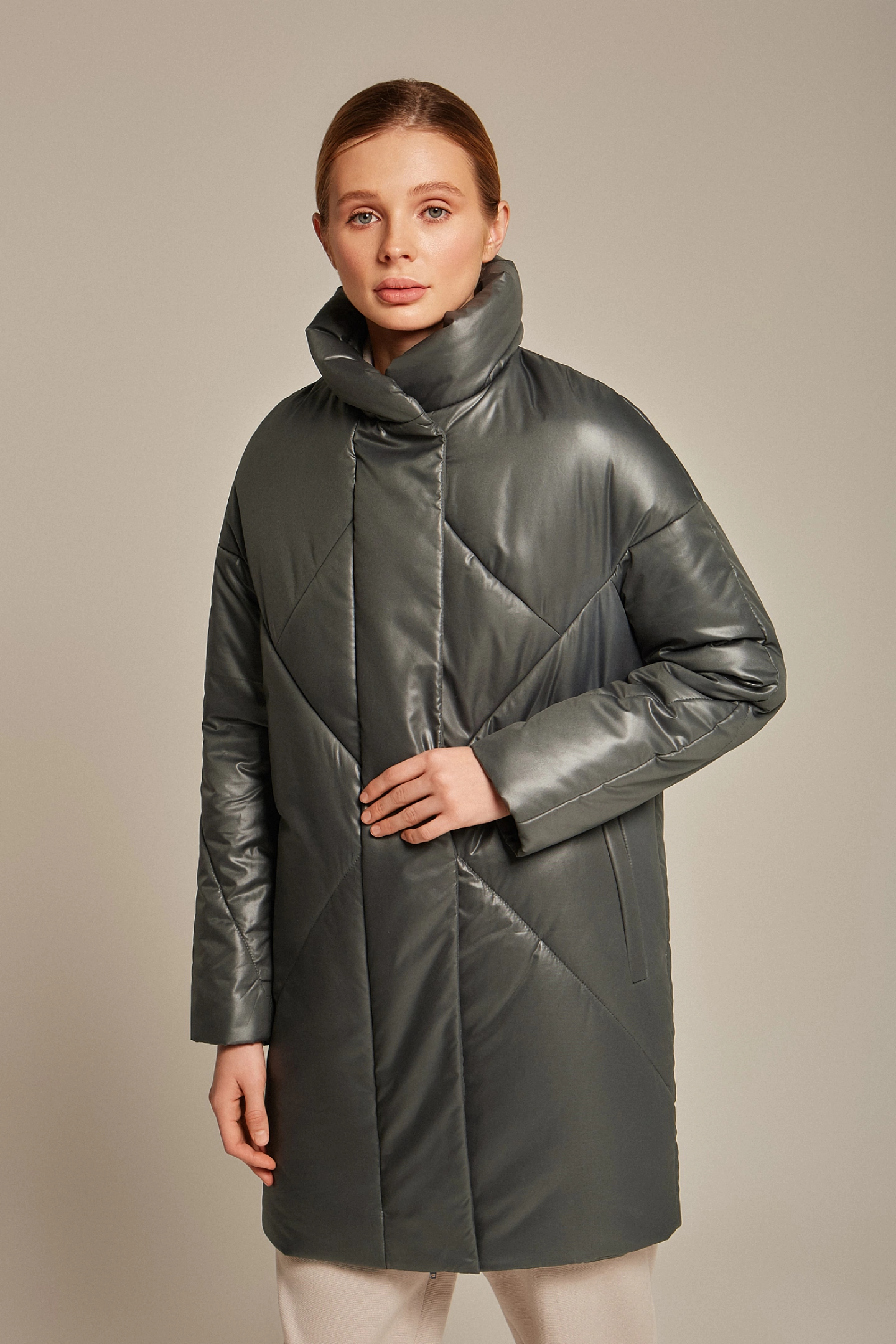 Пальто бомбер стеганое